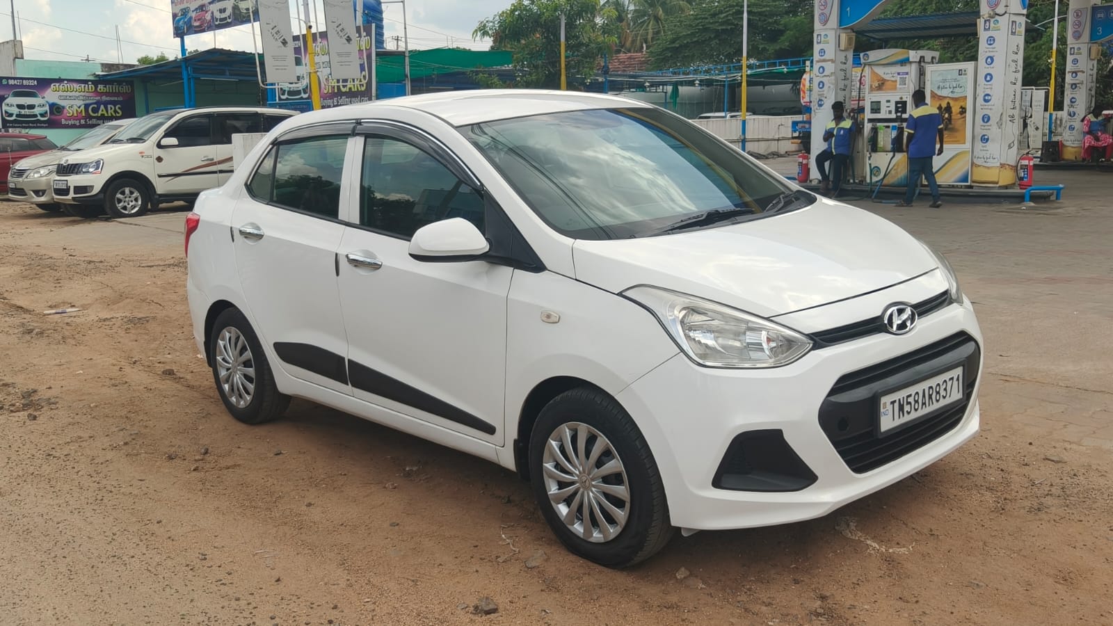 2018 Hyundai Xcent S 8