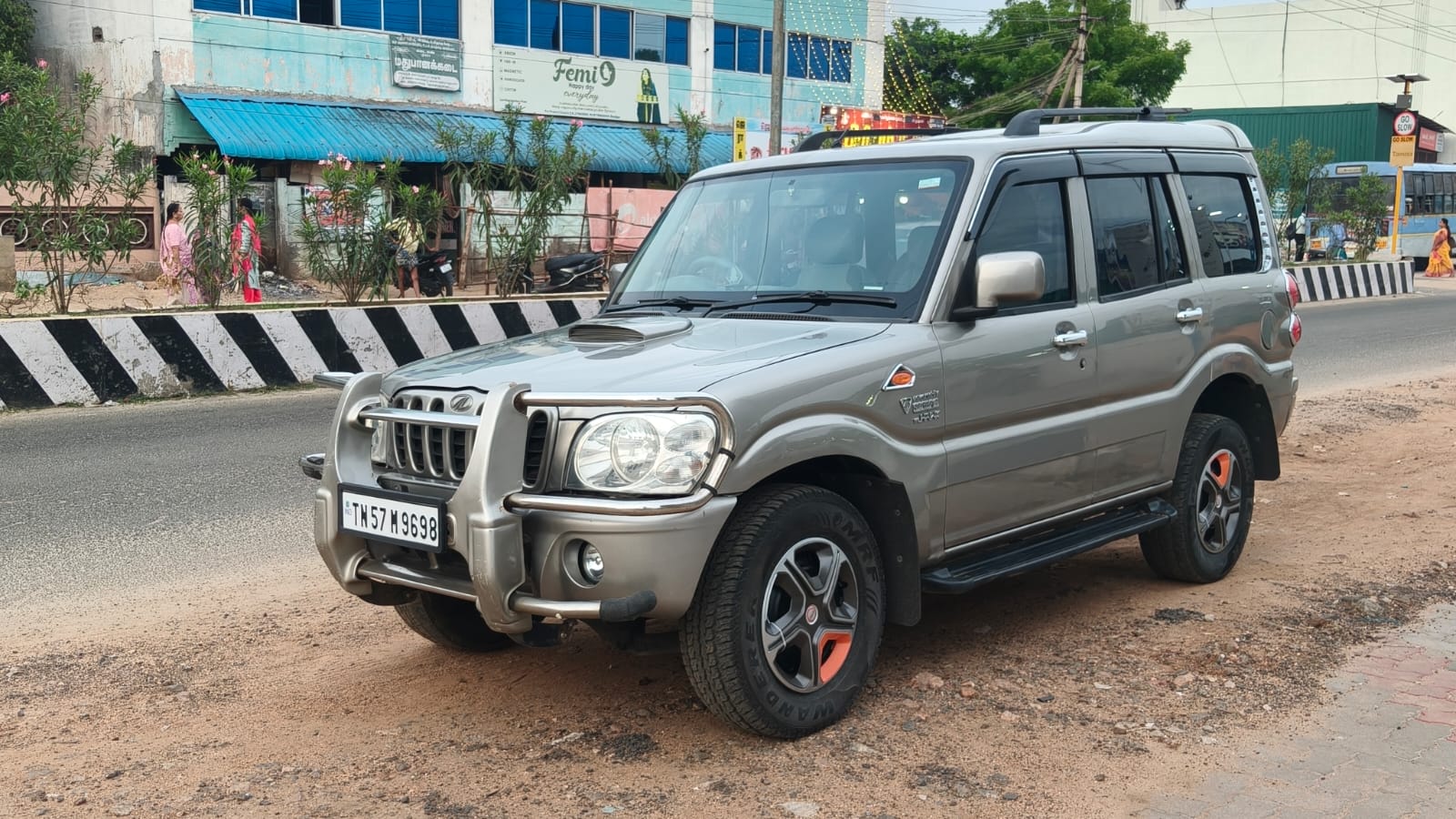 2008 Mahindra Scorpio SLX 2