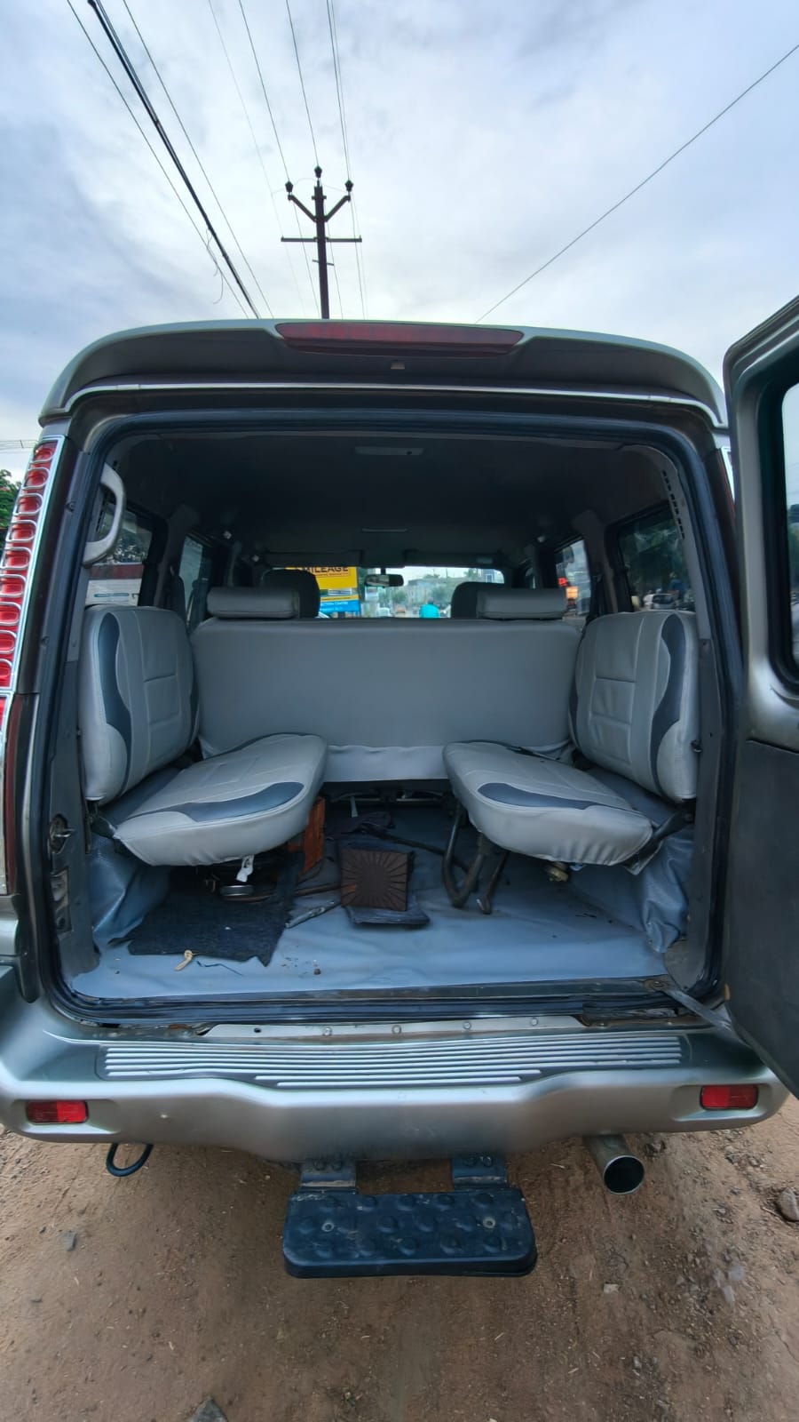 2008 Mahindra Scorpio SLX 11