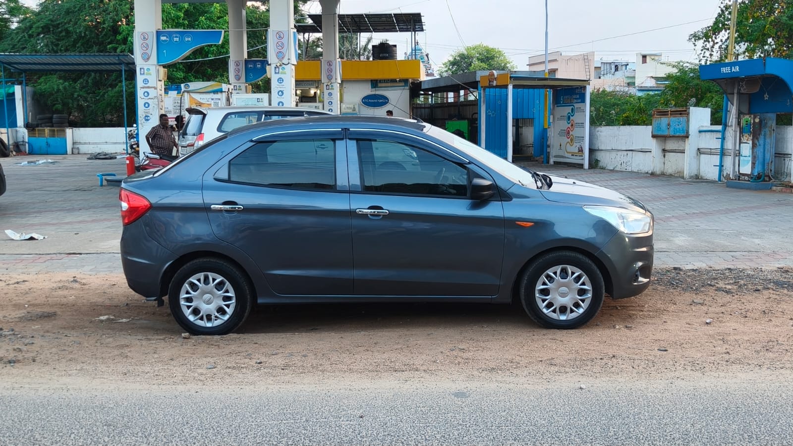 2017 Ford Aspire Trend 6