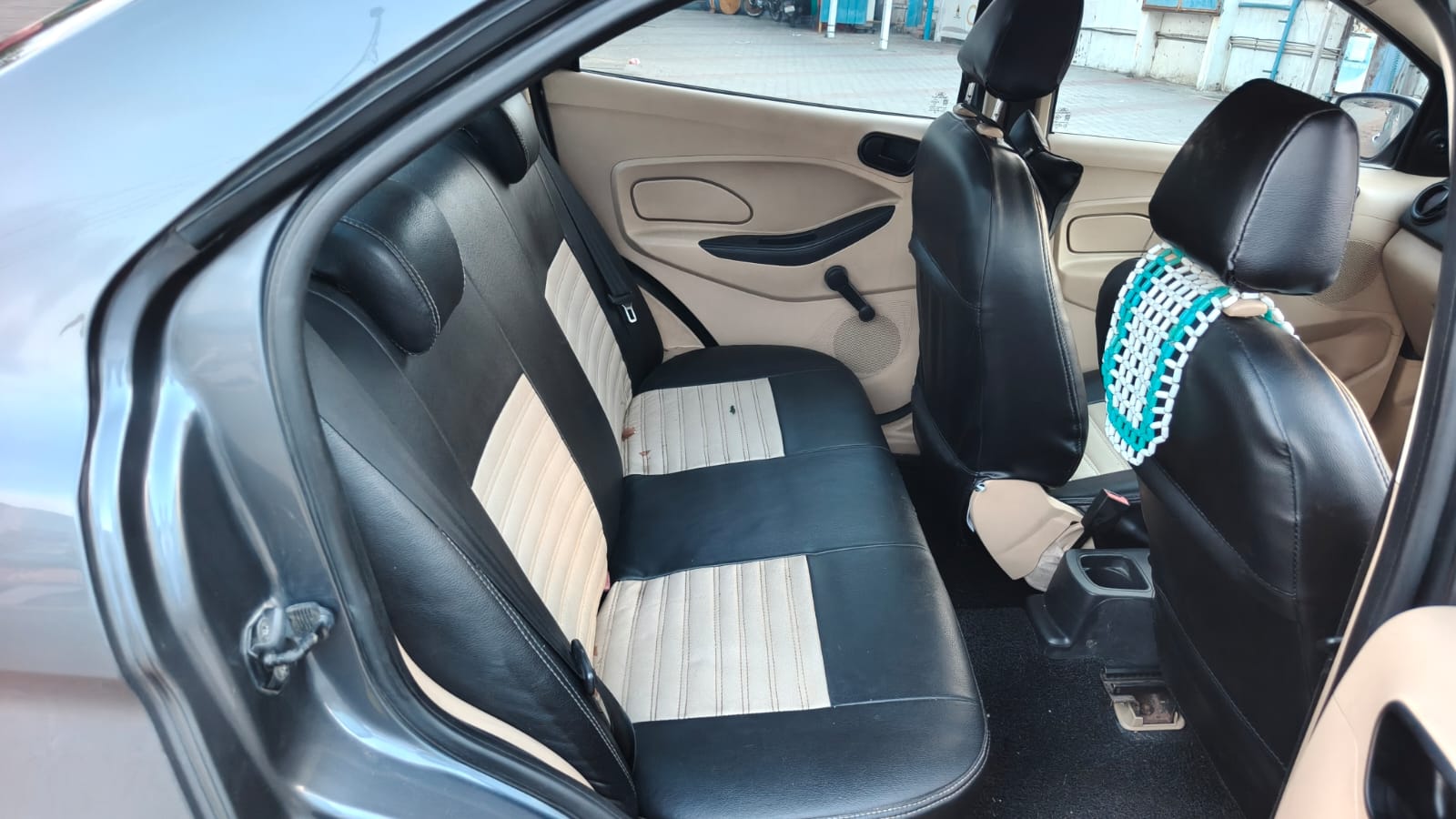 2017 Ford Aspire Trend 9