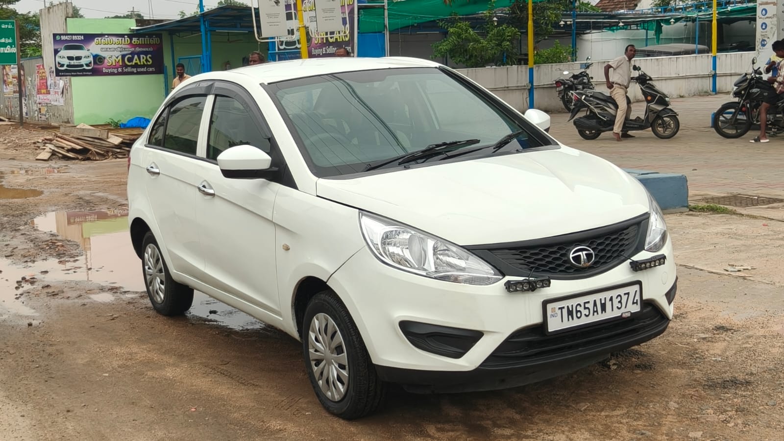 2018 Tata Zest XE 8