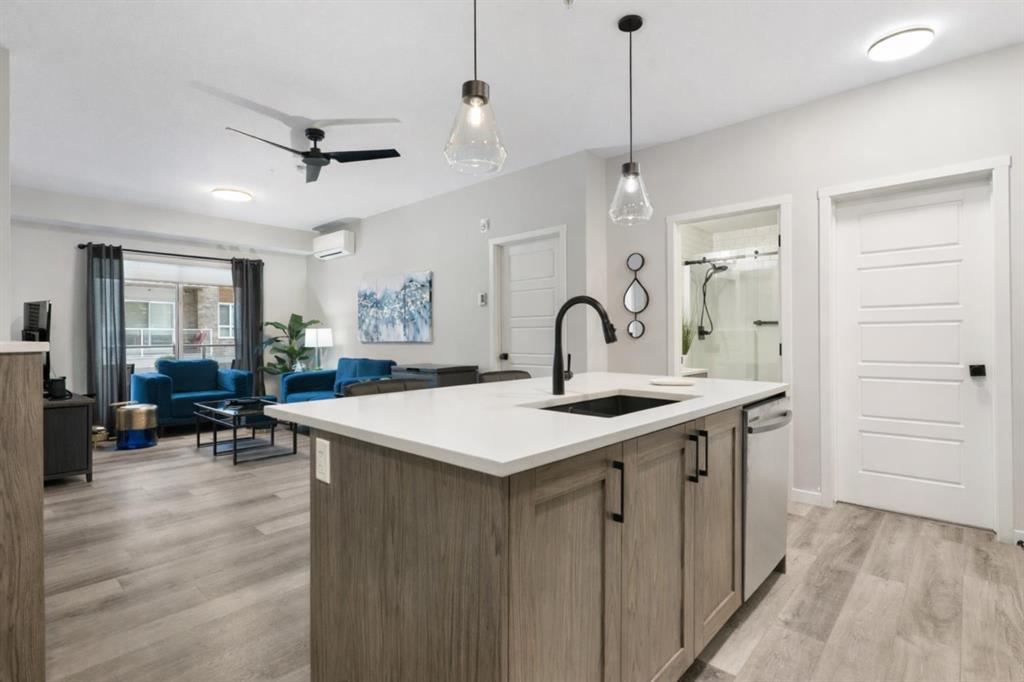 #208 · 100 Harvest Hills Place NE