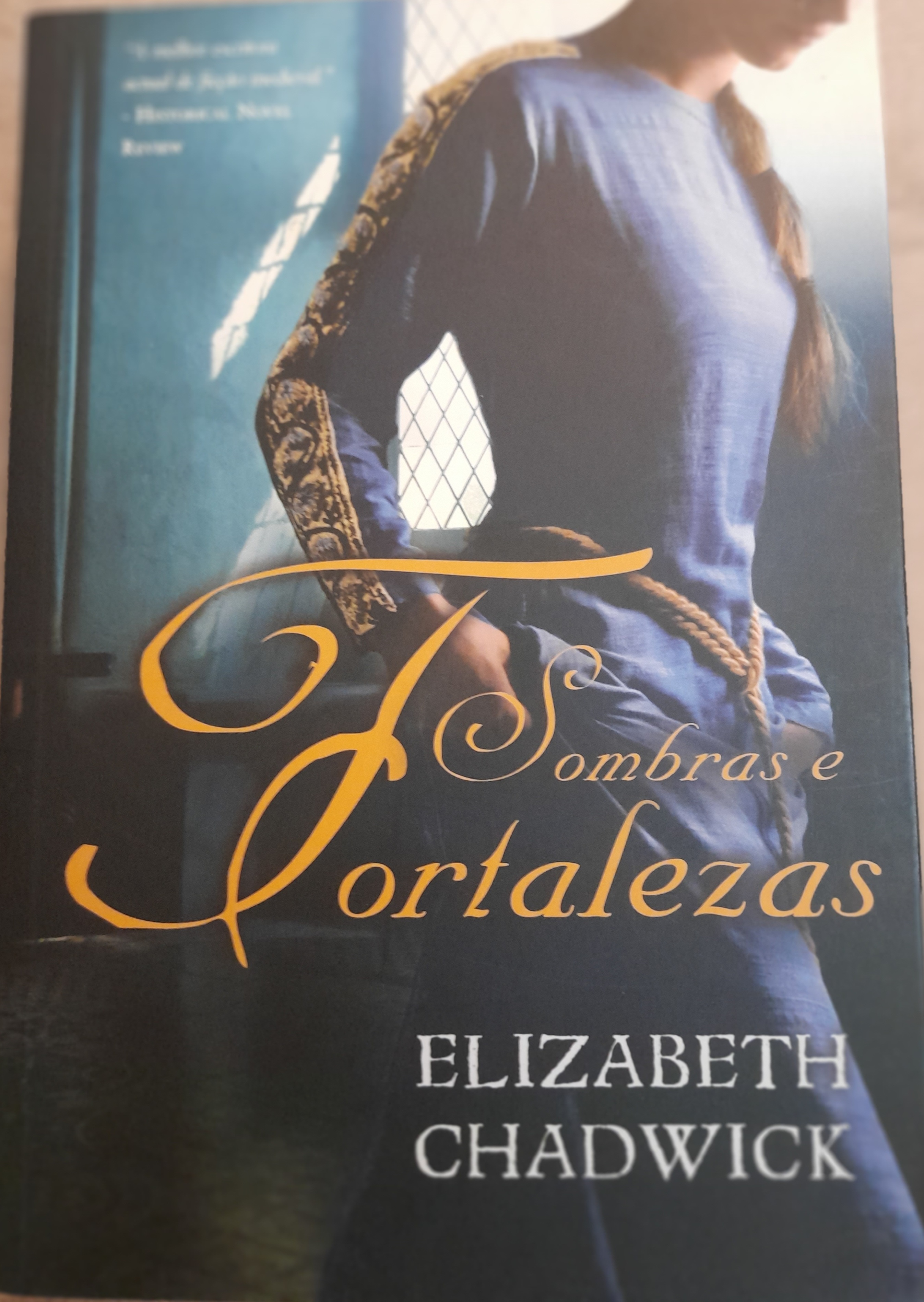 Sombras e Fortalezas