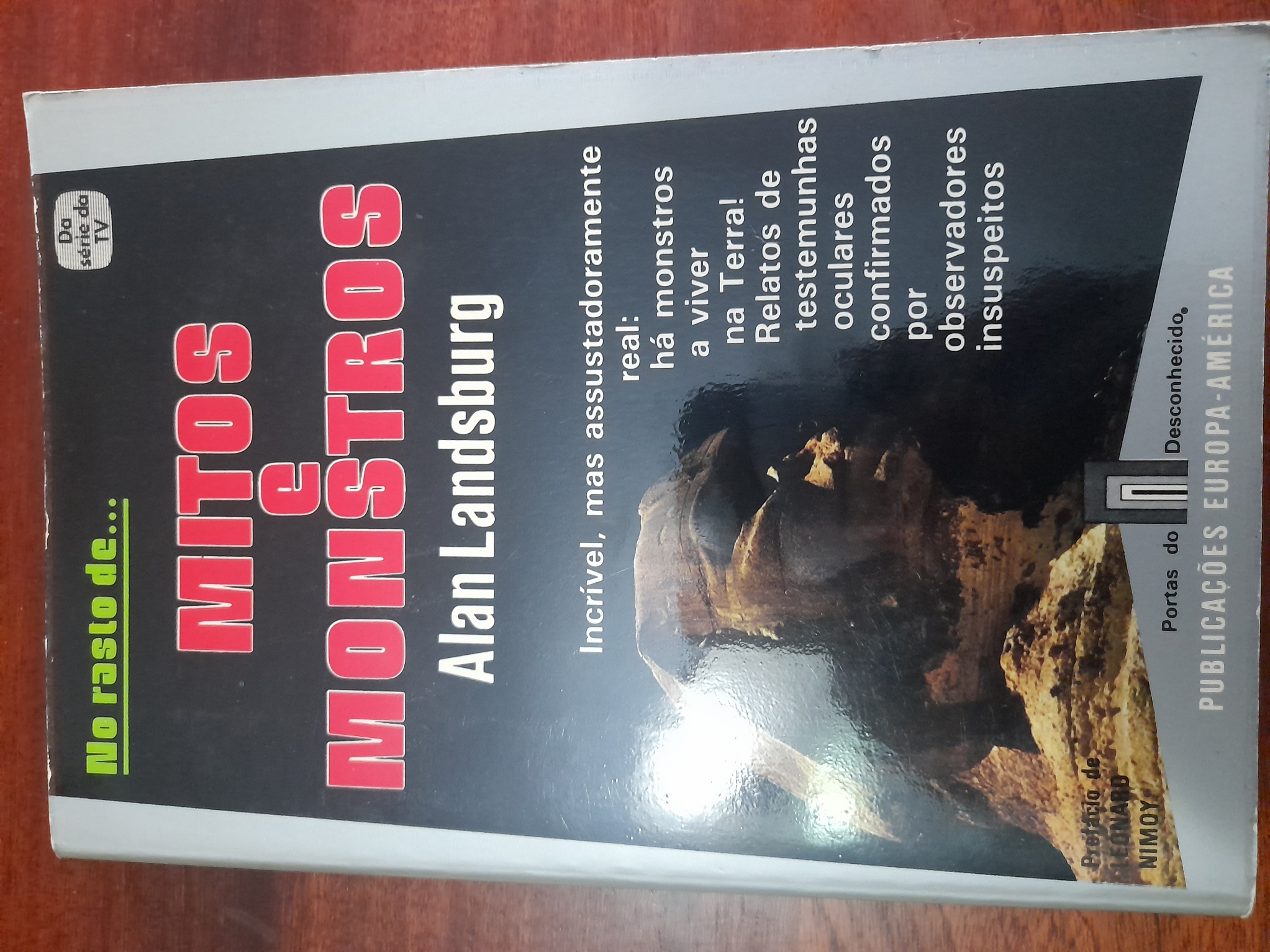 No Rasto De...Mitos e Monstros 