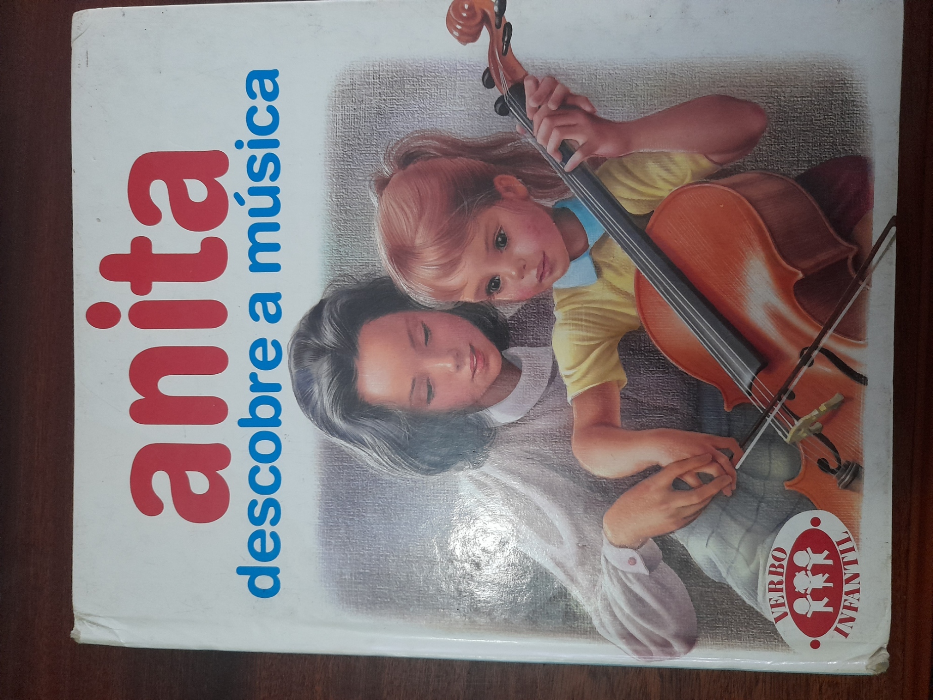 Anita Descobre a Música 