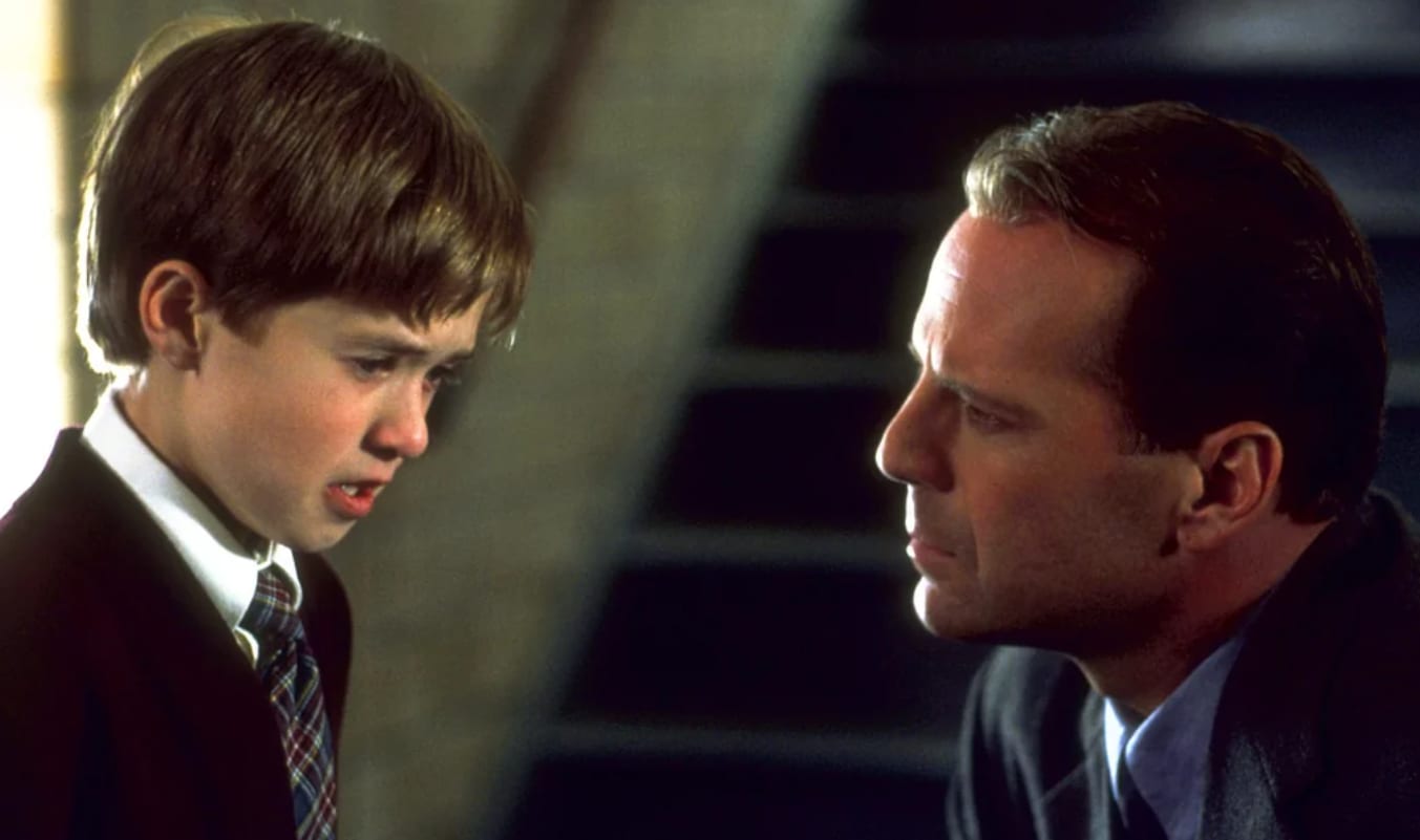 Still from the movie The Sixth Sense - Reddit