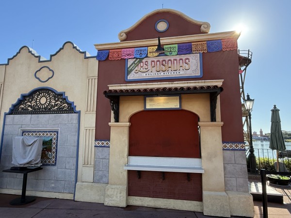 Las Posadas Holiday Kitchen Image