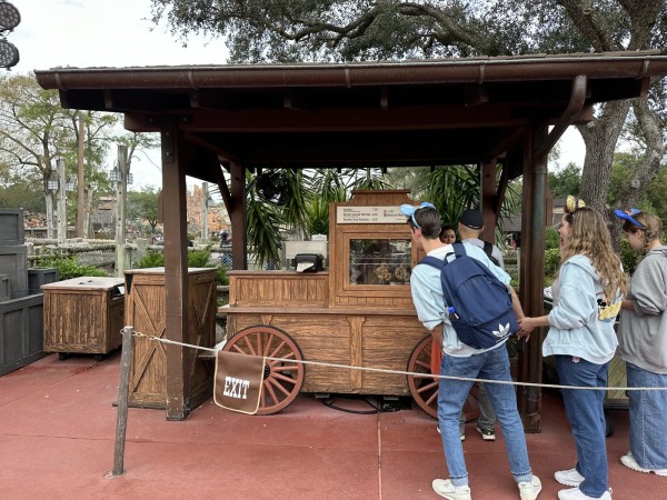 Frontierland Churro Cart Image