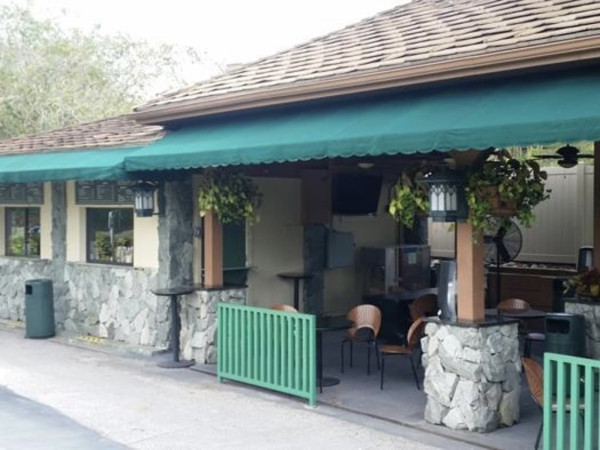 Chip 'n' Dale's Café at Disney's Lake Buena Vista Golf Course Image