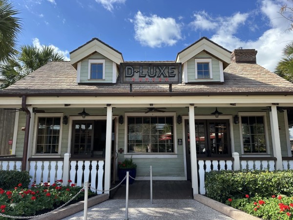D-Luxe Burger Image