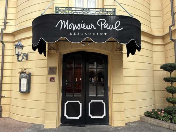 Monsieur Paul Image