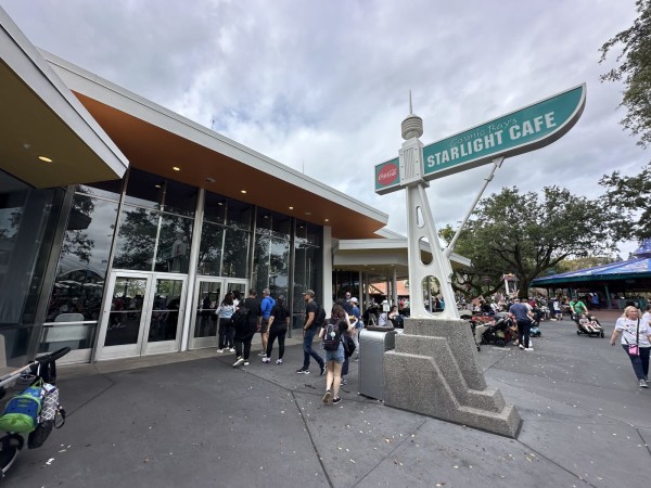 Cosmic Ray's Starlight Café Image