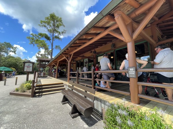 Crockett's Tavern Image