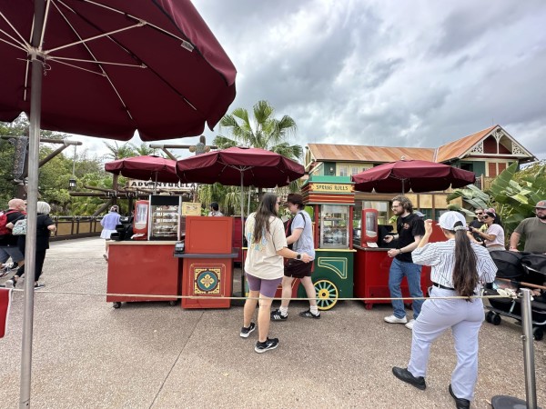 Spring Roll Snack Cart Image