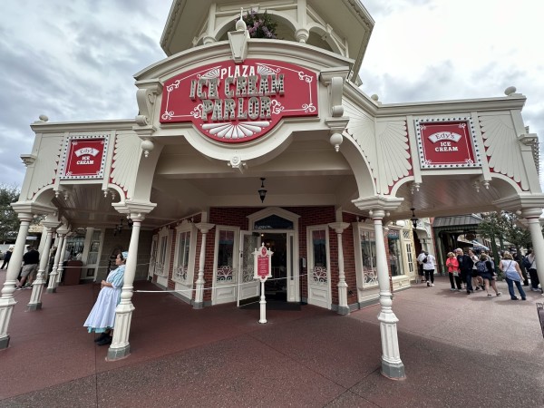 Plaza Ice Cream Parlor Image