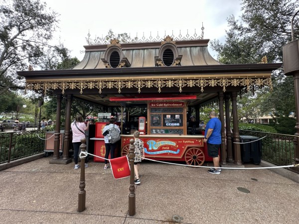 Churro Cart near Cinderella Castle Image