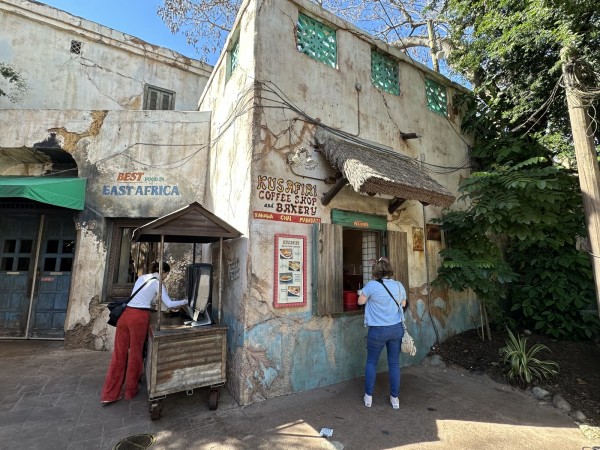 Kusafiri Coffee Shop & Bakery Image