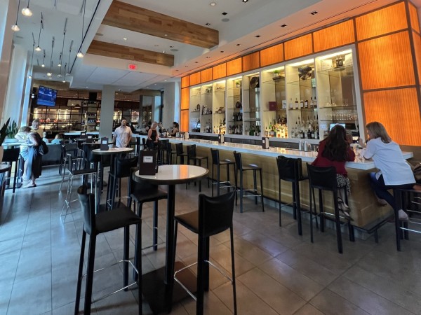 Il Mulino Lounge Image