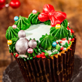 Christmas Wreath Cupcake Image