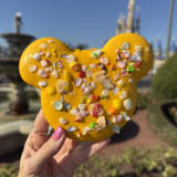 Mickey Lemon & Strawberry Cookie Image