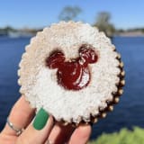 Hazelnut Linzer Cookie Image