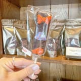 Minnie Trick-or-Treat Chocolate Pop Image