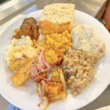 Hollywood & Vine Lunch and Dinner Buffet Image