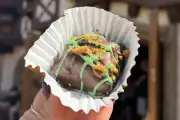 Pistachio Chocolate Square