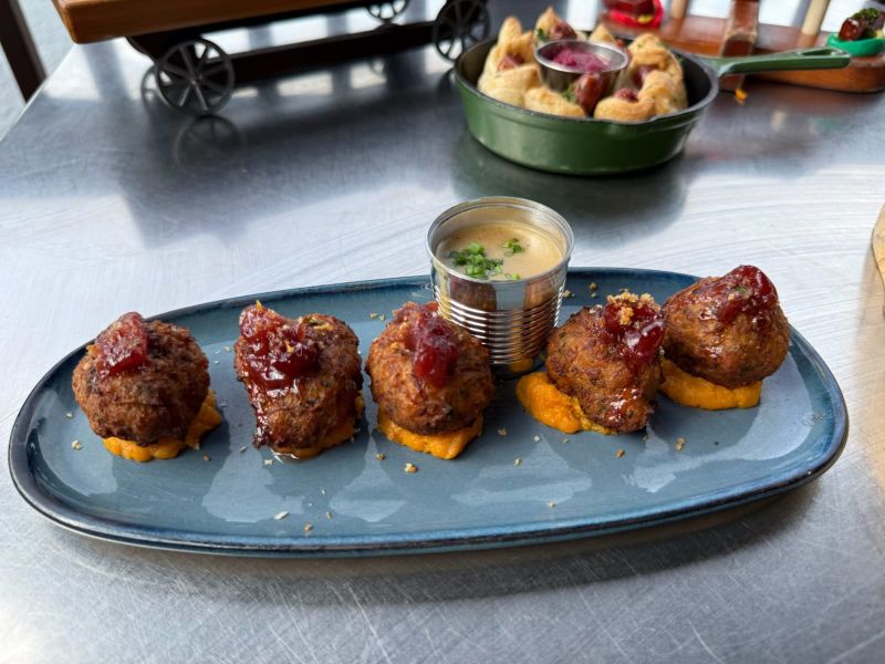 Here We Come a-Croquetting - $13 Image
