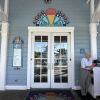Beaches & Cream Soda Shop Image