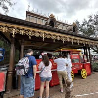 Popcorn Cart near Cinderella Castle Image