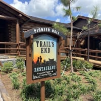 Trail's End Restaurant Image