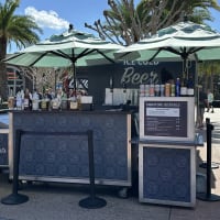 Outdoor Vending Cart at West Side Image