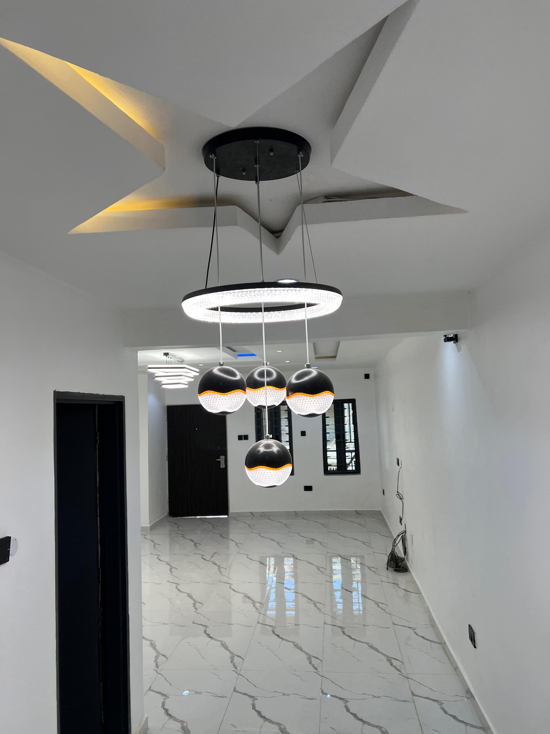 Area One Residence — photo 2 of 10