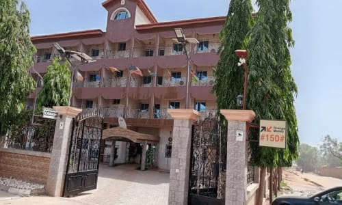 Hôtel New Town Palace