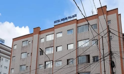 Hôtel Meumi Palace