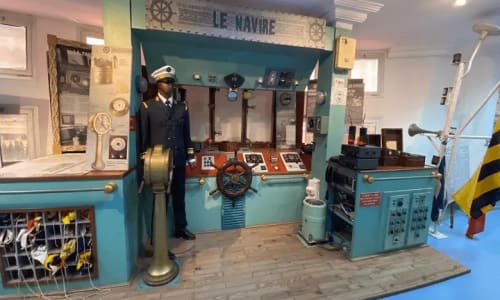 Musée maritime de douala