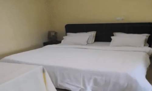 Hôtel Clanz - photo 8