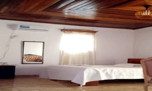 Hôtel Fleur de Lys - photo 9