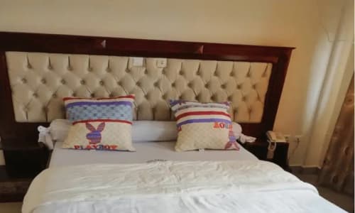 Hôtel Neslanne - photo 8