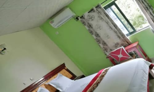 Hôtel Neslanne - photo 3