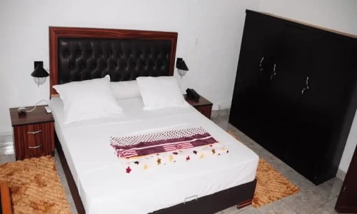 Hôtel Plazza - photo 4