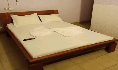 Motel Place de la Citée - photo 9