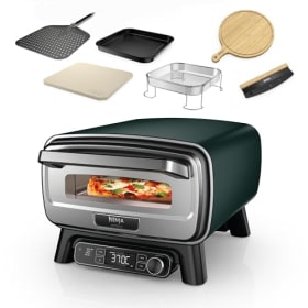 Ninja Artisan Horno eléctrico de exterior para pizza y freidora de aire, 4 funciones, tabla de servir, cuchillo mecedora, piedra de 30 cm, pala, bandeja y cesta para freír con aire, verde MO201AMZEU