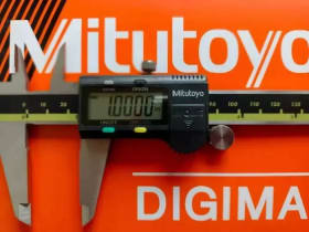 Mitutoyo LCD Digital Vernier Calipers 150/200/300 mm 500-197-20 Calibrador de medición electrónico de acero inoxidable 8 pulgadas