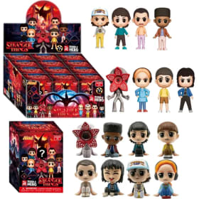Nuevo Lote de 12 Llaveros de Stranger Things: Demogorgon, Steve y Robin - Figuras de Vinilo Coleccionables de Bolsillo
