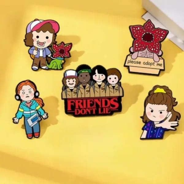 Alfileres esmaltados con flor de rey Cannibal para hombre y mujer, broches de dibujos animados, insignia de solapa para mochila, accesorios de disfraz, novedad de 2026