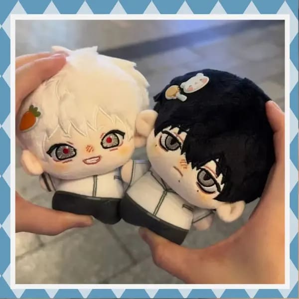 Nuevo 10cm Anime relleno el verano Hikaru Died Yoshiki Tsujinaka peluche juguete mochila ornamento lindo muñeco colgante de peluche llavero