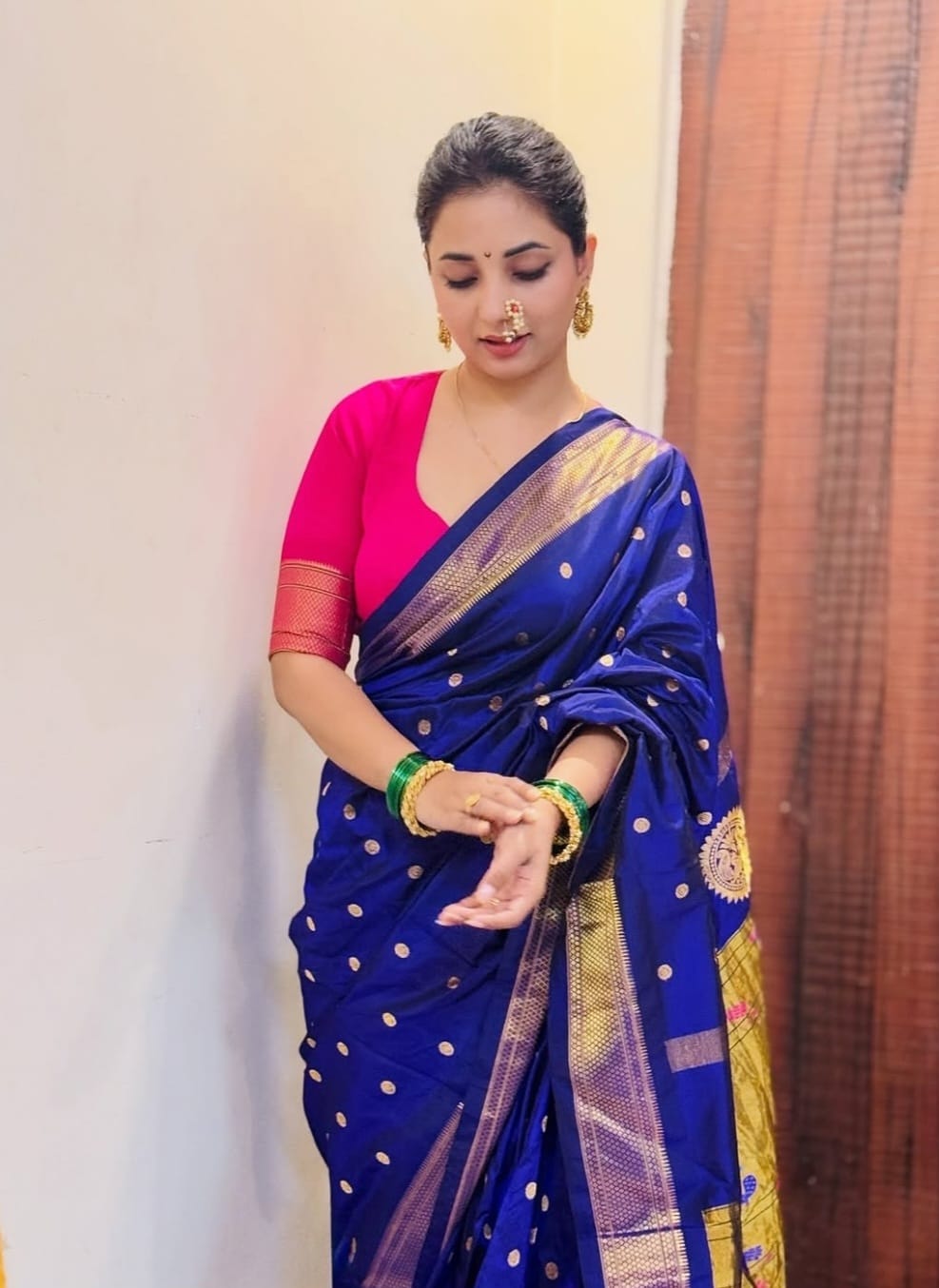 Paithani - Full View 2